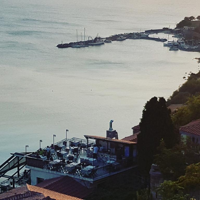 Villa Molivos Views Mithimna Buitenkant foto